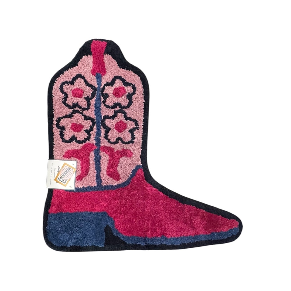 Room 2 Room Cowboy Boot Shaped Rug 29x33 Pink Western Cowgirl Bath Mat NWT
